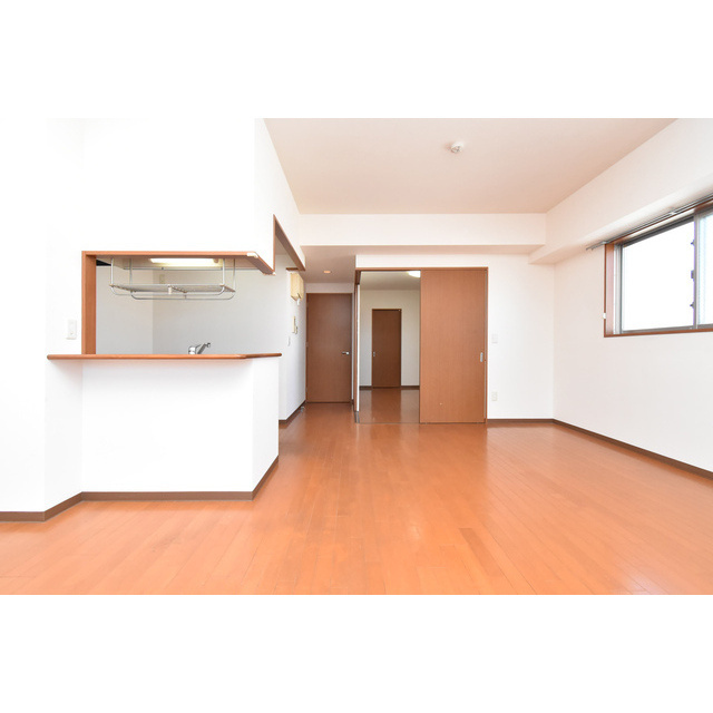 Gramercy Shirakawa Koen