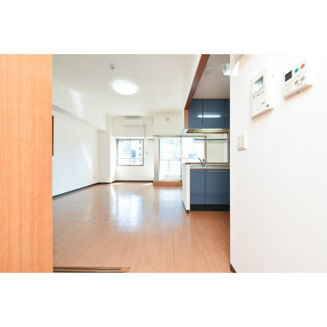 Gramercy Shirakawa Koen