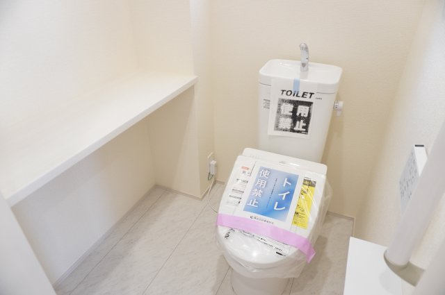 草加市新善町 新築分譲住宅 全8棟 8号棟のトイレ|1階