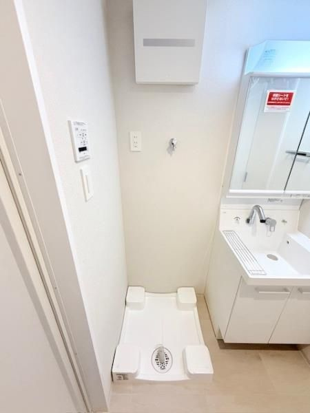 ＩＳＭ西日暮里の独立洗面台