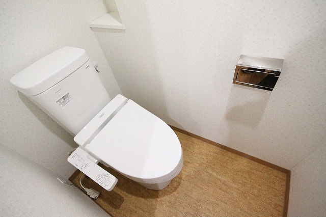 タウンライフ内山のトイレ|清潔感のあるトイレです
