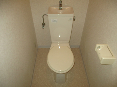 【トイレ】 | アサヒマンション | 清潔感のあるトイレです