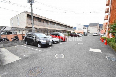 【駐車場】 | ルモンドオサカベ