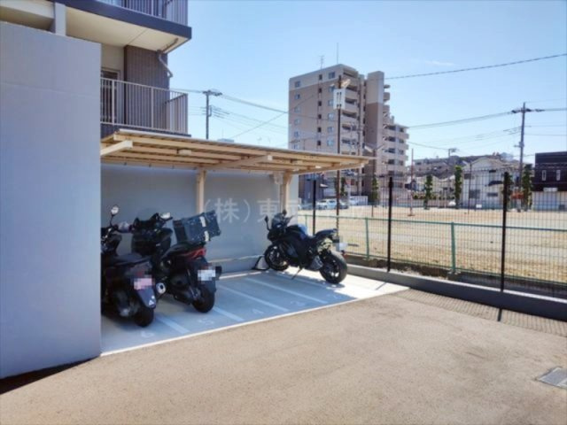 【駐車場】の画像