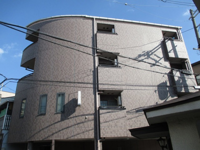 【外観】 | アークマンション | 建物の個性を主張するシックな外観です