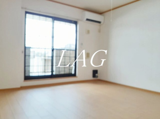 【居間・リビング】 | レジデンスハライチＢ | 洋室のお部屋です。