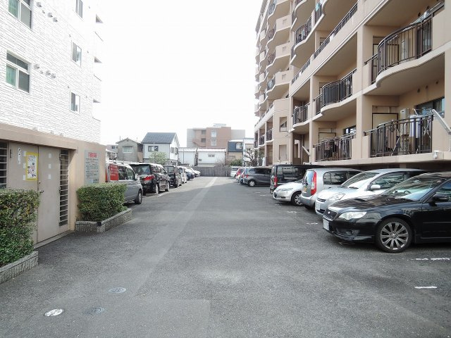 【駐車場】 | マウントビュー西田中