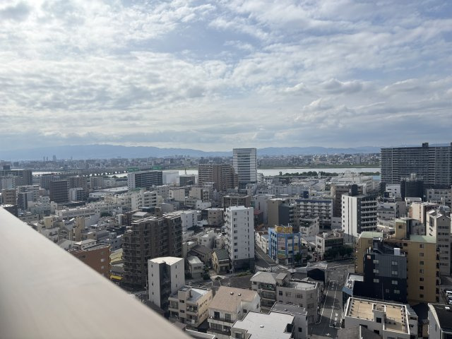 グランドメゾン新梅田タワー THE CLUB RESIDENCEのバルコニー