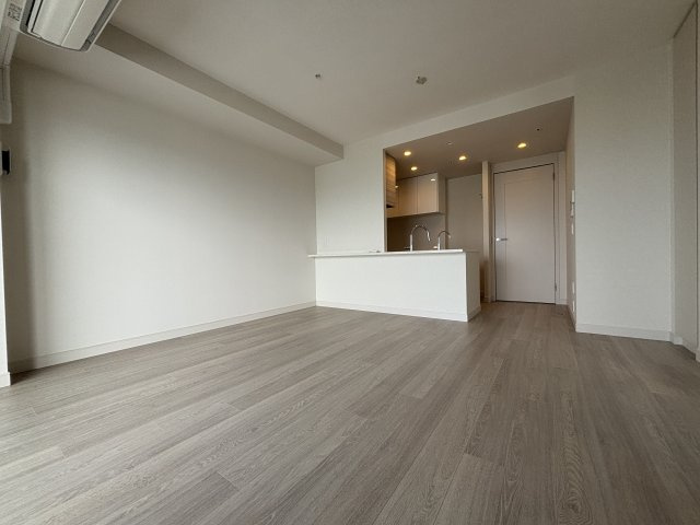 グランドメゾン新梅田タワー THE CLUB RESIDENCEの居間・リビング