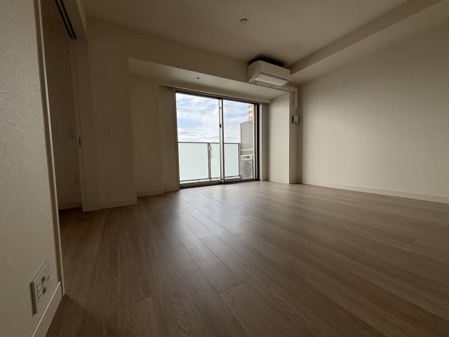 グランドメゾン新梅田タワー THE CLUB RESIDENCEの居間・リビング