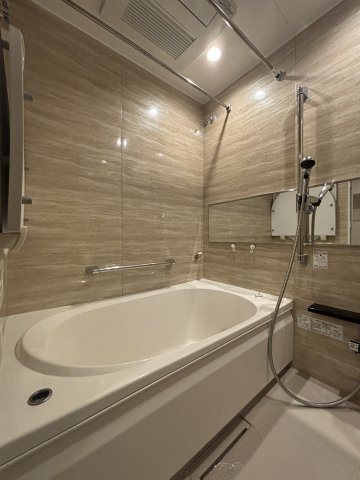 グランドメゾン新梅田タワー THE CLUB RESIDENCEの浴室