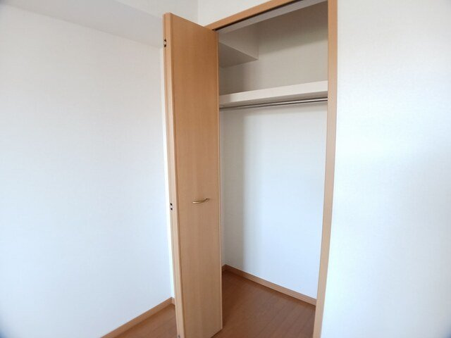 リバーサイド　オノの収納