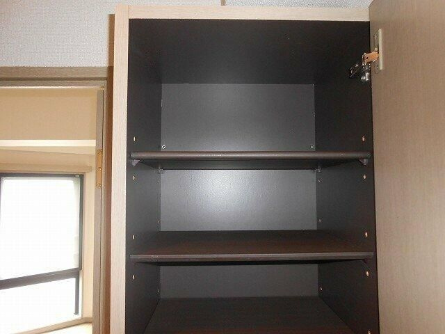 菱和パレス目白ウェルネス２１の収納