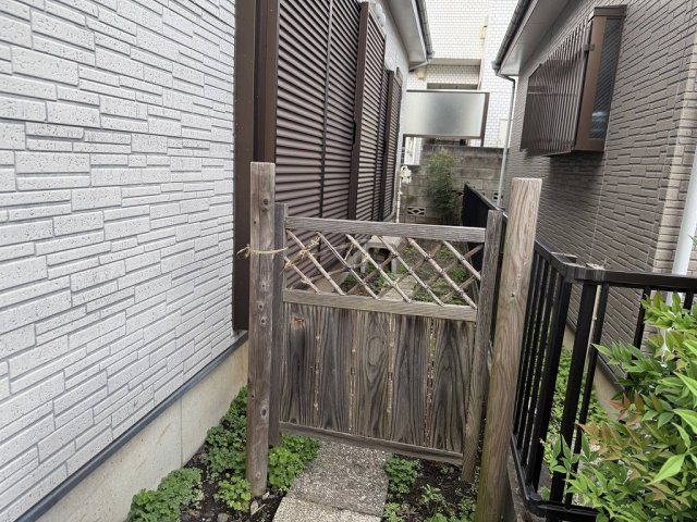 【庭】 | 森野2丁目戸建（モリノ二チョウメコダテ）