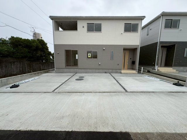 ♥♥糸満市南波平第２－④号棟（全４棟）の前面道路含む現地写真|※参考写真※