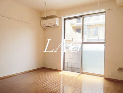【居間・リビング】 | メゾンフルール | 洋室のお部屋です。