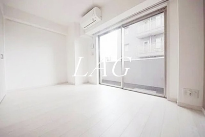 【居間・リビング】 | ライジングプレイス綾瀬三番館 | 洋室のお部屋です。