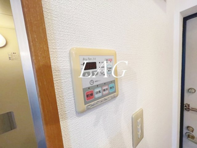 【その他】 | プレステージ綾瀬 | 浴室乾燥機です。