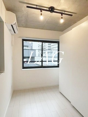 【居間・リビング】 | オレア浅草東 | 洋室のお部屋です。