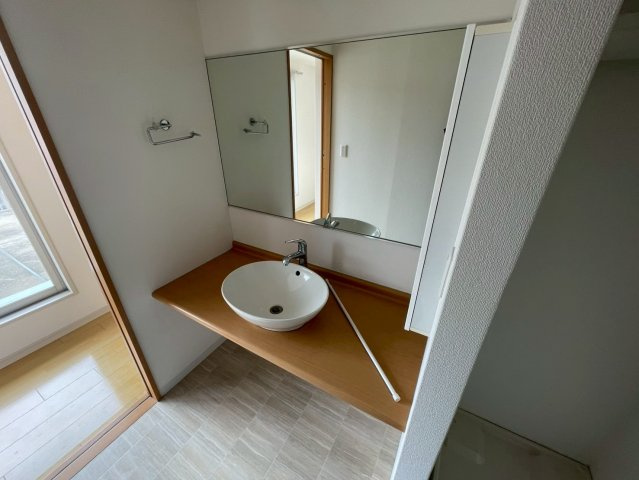 KDXレジデンス甲南山手の洗面所