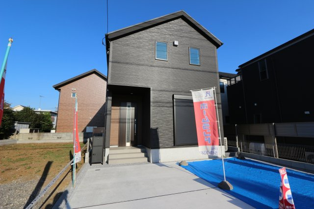 【LIGNAGE】東大和南街３丁目の外観|建物は地震に強い耐震等級３取得♪
