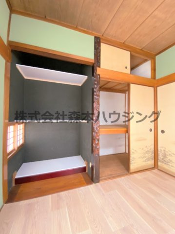 【収納】 | 　大東市寺川5丁目戸建貸家 | たっぷりとした収納スペースです