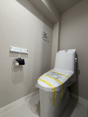 キャッスルマンションお花茶屋のトイレ|落ち着いたトイレです