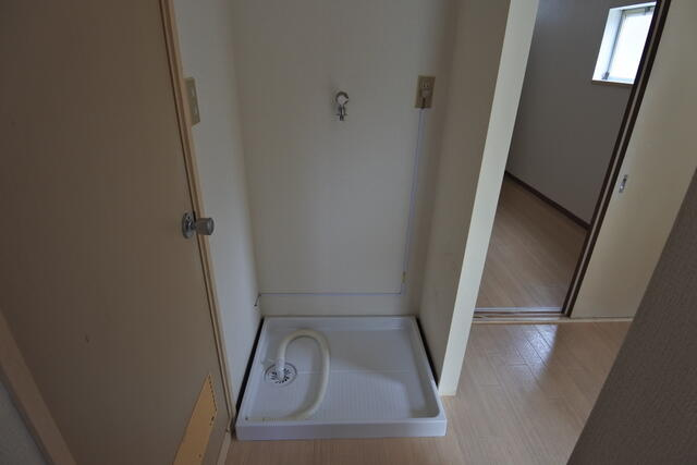 グリーンエステートホリの洗面所