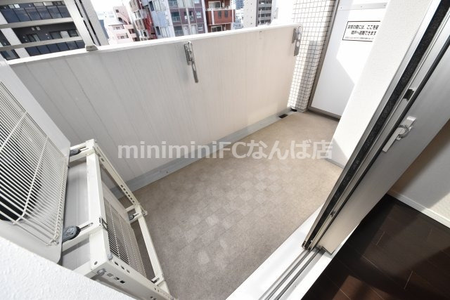 アビエール松屋町のバルコニー