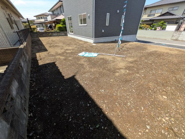 水戸市笠原町　第6　新築戸建ての庭|日当たりや広さを現地で体感してください。理想のガーデニングや家庭菜園を始めてみませんか。
