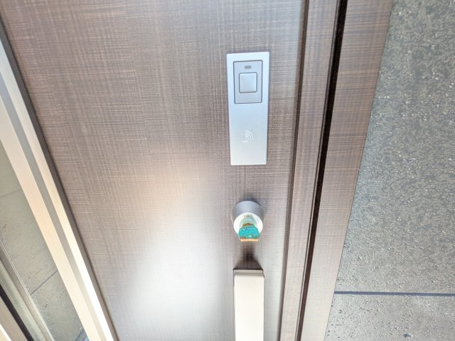 茨城町長岡　第4　新築戸建て　2号棟の玄関