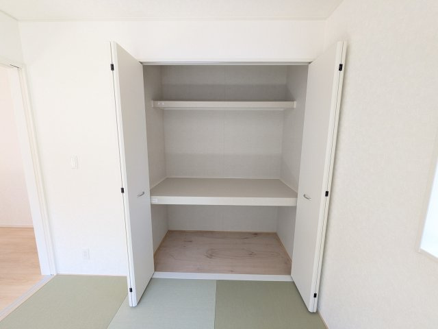 那珂市瓜連　第14　新築戸建て　6号棟の収納