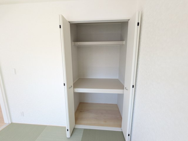 那珂市瓜連　第14　新築戸建て　5号棟の収納