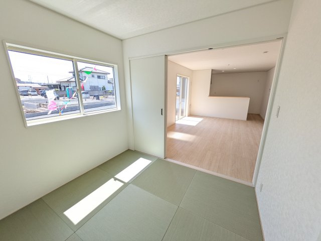 那珂市瓜連　第14　新築戸建て　5号棟の洋室