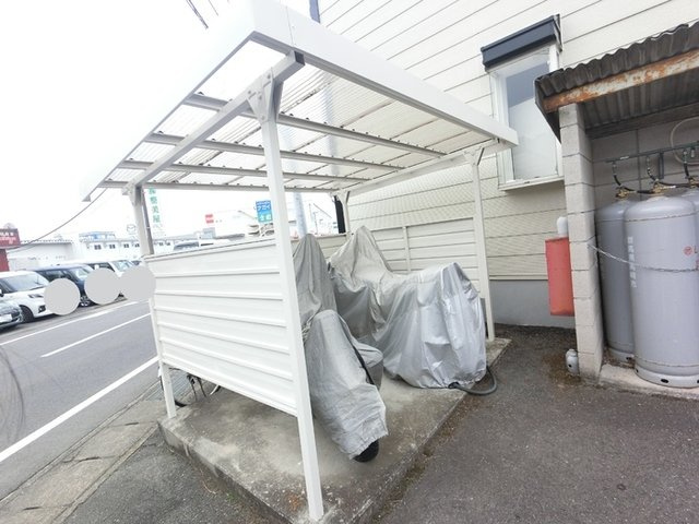 メゾンファミールのその他|駐輪場