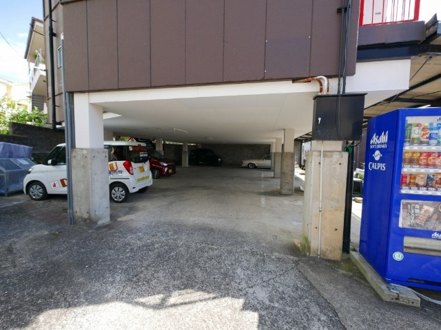 ライツ潮見のエントランス