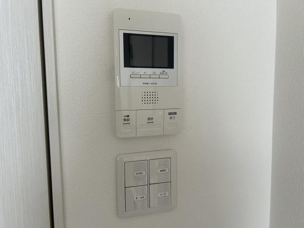 プラザハウスビルの設備