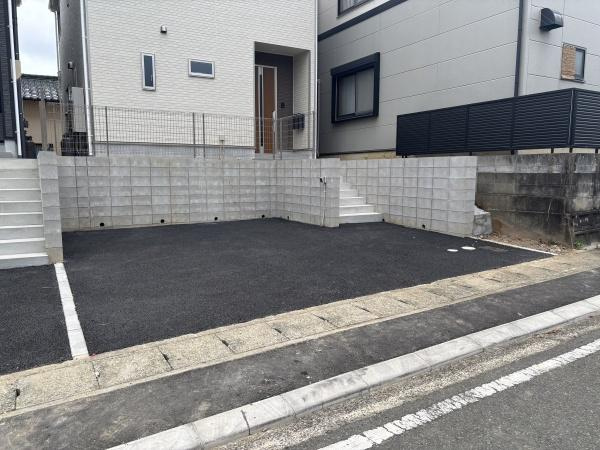 豊川市赤坂町第4　全3棟・1号棟の駐車場|広々２台駐車できます！