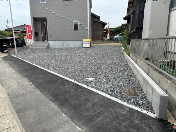 碧南市志貴町第1　全1棟・1号棟の駐車場|３台以上駐車できます！