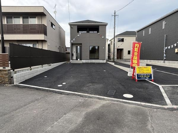 岡崎市国正町第1　全4棟・1号棟の駐車場|３台以上駐車できます！
