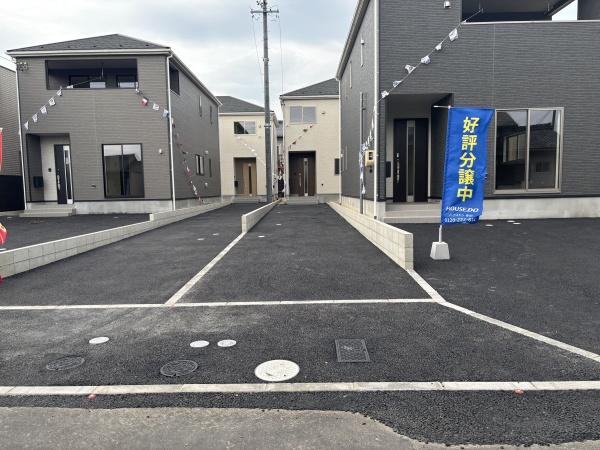 岡崎市国正町第1　全4棟・3号棟の駐車場|３台駐車できます