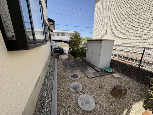 鹿の子台北町：戸建ての庭