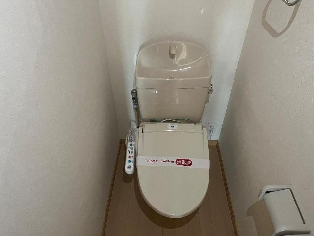 クローバーのトイレ|シャワー付トイレ
