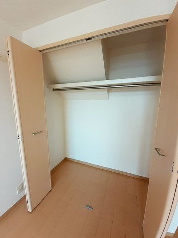 オネスティーユー　セレノの収納|便利な収納スペースです