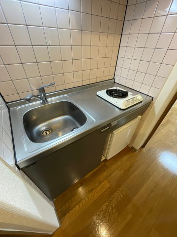 所沢メゾン5号館のキッチン|画像は同物件別室になります。