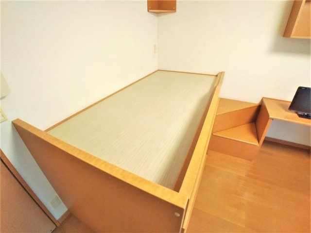 レオパレスシャルムの寝室|寝室にいかがでしょうか