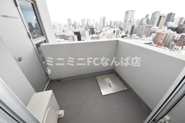 ベルファース大阪新町のバルコニー