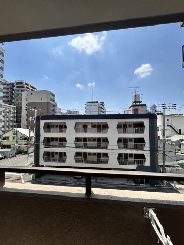 カルマーレナンバウエストの展望