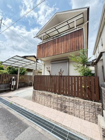 高槻市登美の里町住宅の外観