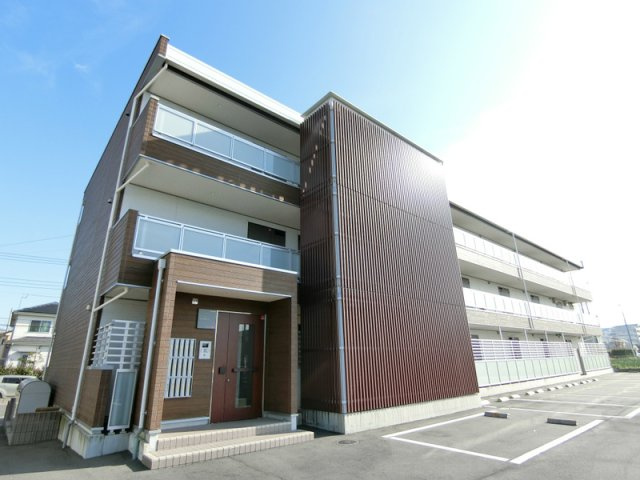 リブリ・SAKURA 15